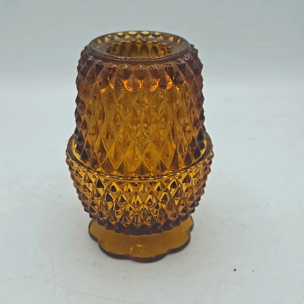 Vintage Indiana Glass Diamond Point fairy lamp